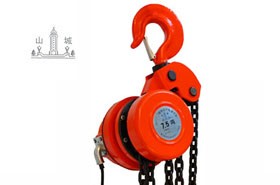 環(huán)鏈電動提升機DHT型7.5噸